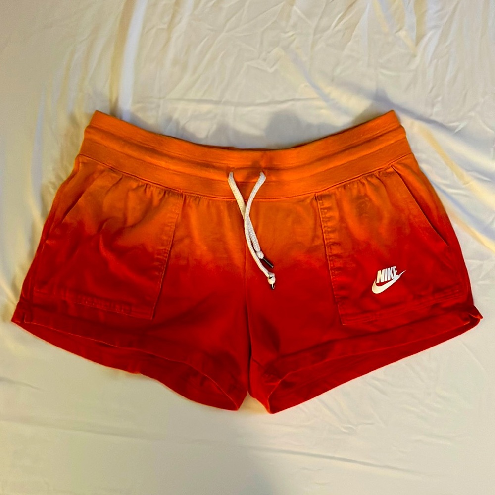 🔥 Nike Shorts